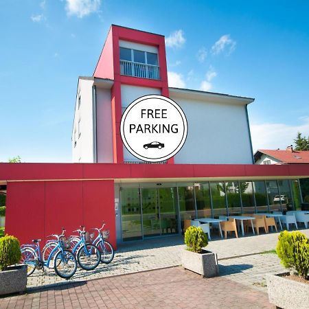 לובליאנה Simbol Rooms With Free Private Parking מראה חיצוני תמונה