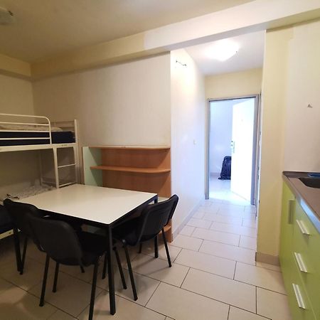 לובליאנה Simbol Rooms With Free Private Parking חדר תמונה