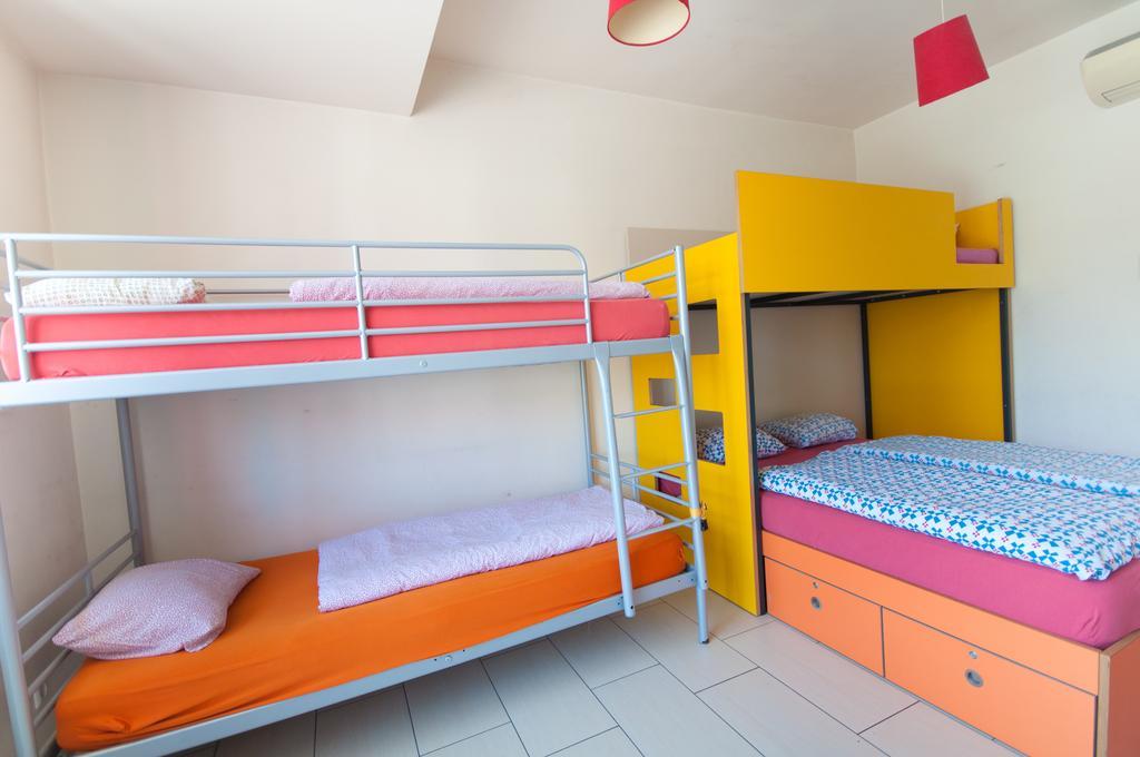 לובליאנה Simbol Rooms With Free Private Parking חדר תמונה
