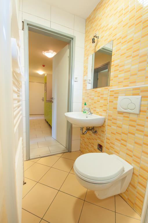 לובליאנה Simbol Rooms With Free Private Parking חדר תמונה