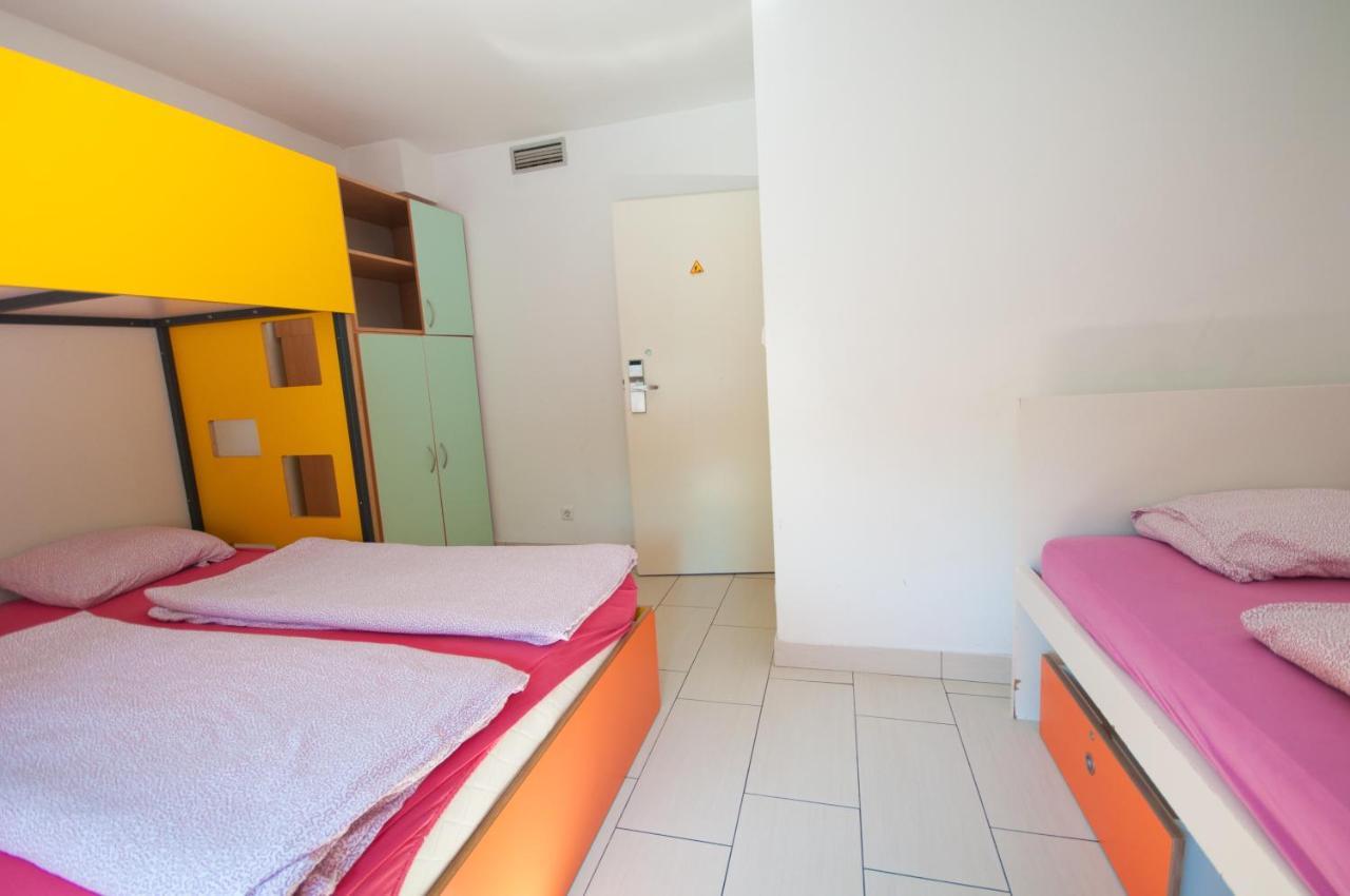 לובליאנה Simbol Rooms With Free Private Parking חדר תמונה