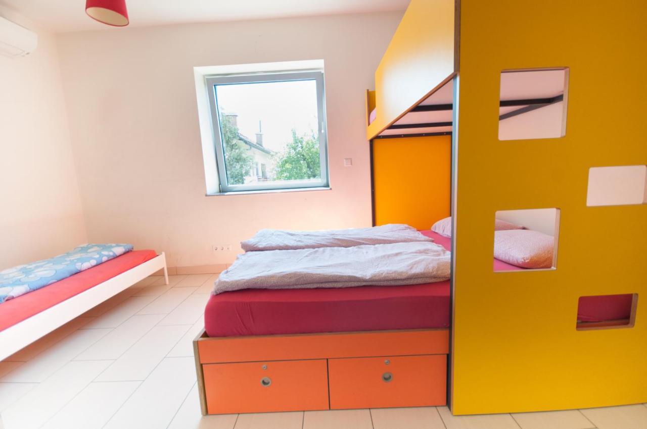 לובליאנה Simbol Rooms With Free Private Parking חדר תמונה