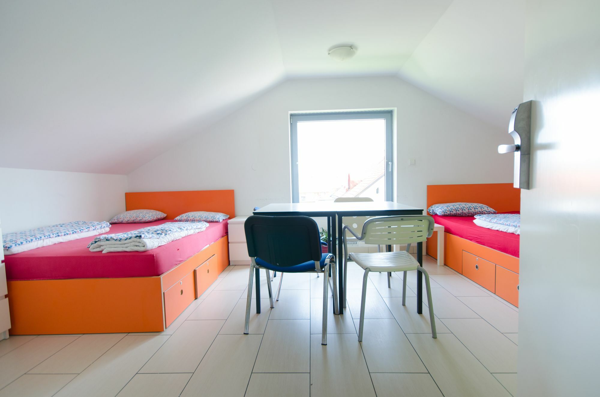 לובליאנה Simbol Rooms With Free Private Parking מראה חיצוני תמונה